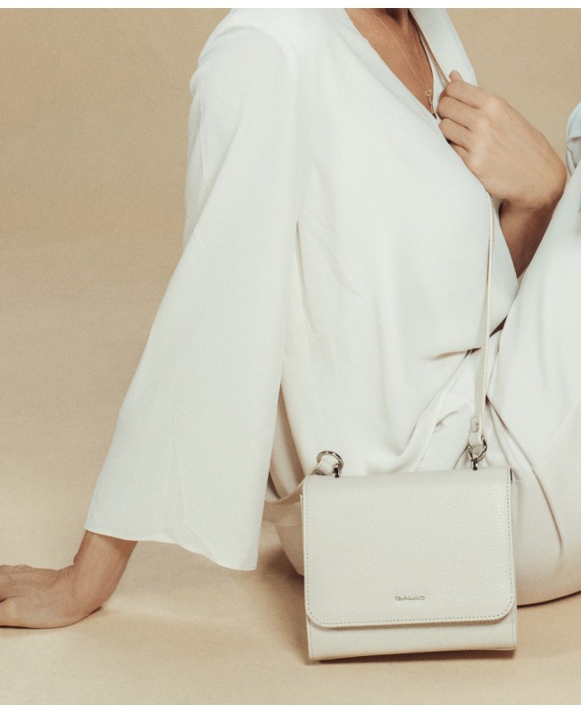 ŽENSKA TORBICA BEŽ